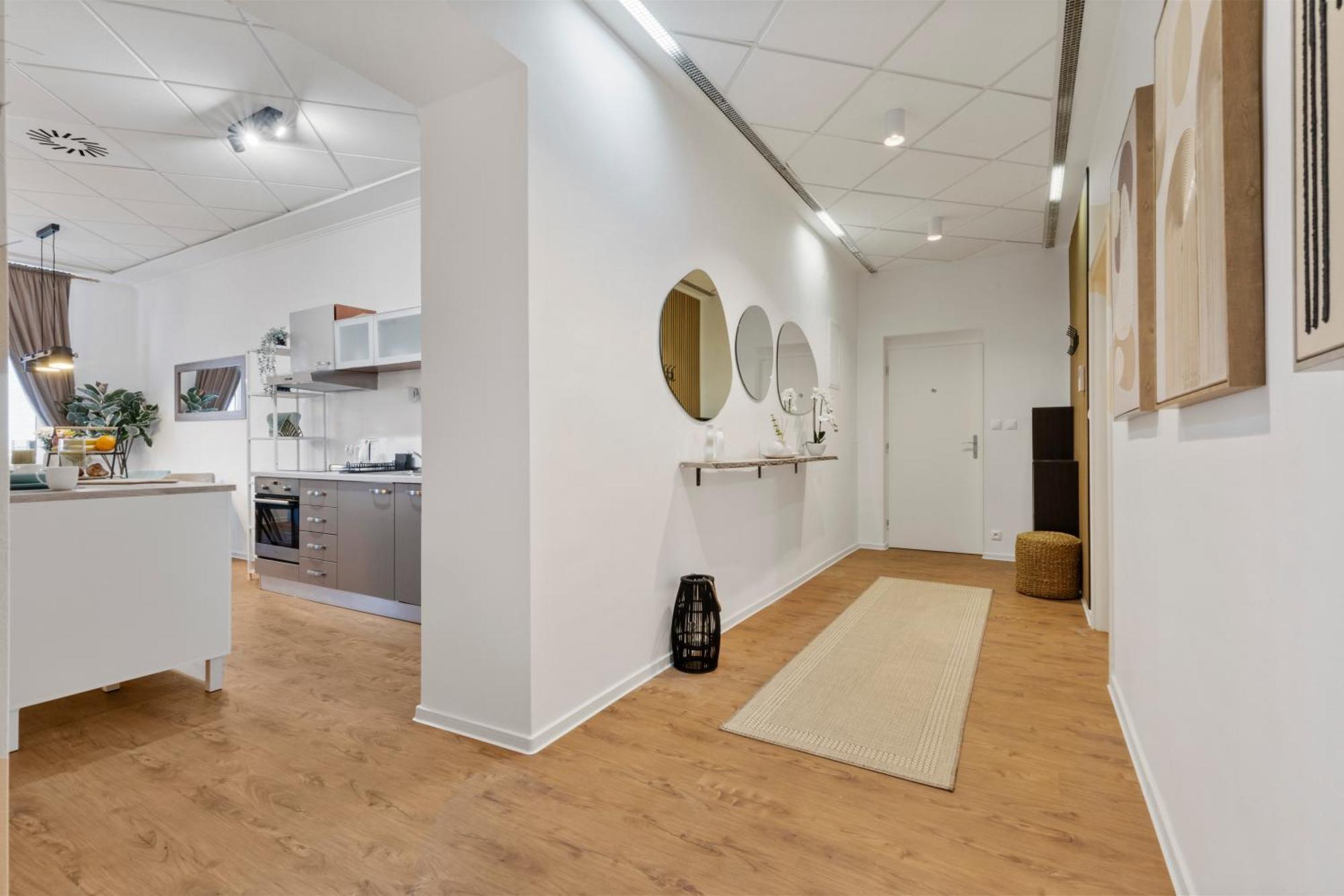 Luxe Living At Old Town Center Lägenhet Bratislava Exteriör bild